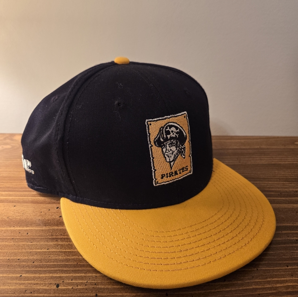 Pittsburgh Pirates SNAPBACK